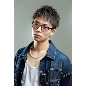 短髪スパイキーショート