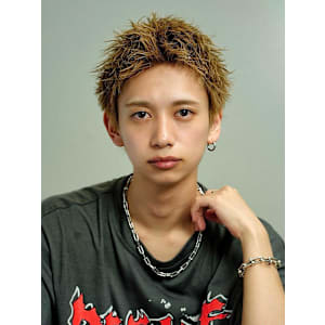 ツイストラフスパイキー