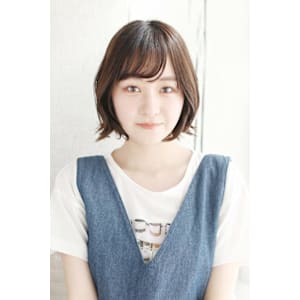 外はねふんわりボブ