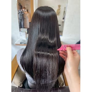 verite～髪質改善トリートメント/縮毛矯正～津田沼駅前店