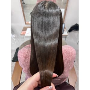 verite～髪質改善トリートメント/縮毛矯正～津田沼駅前店