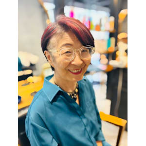 ウィッグも白髪染めもやめて、新しい私、デビュー！ - Levi 神楽坂【レヴィ カグラザカ】掲載中