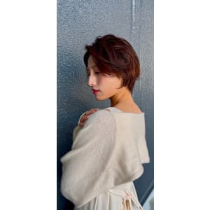 _WHITE 天神店×スタイル