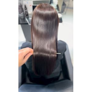 _WHITE 天神店×スタイル