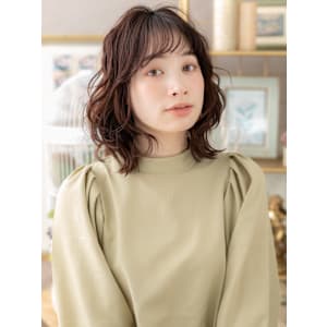 フレンチカジュアル小顔くびれレイヤーウルフ　マロンベージュ
