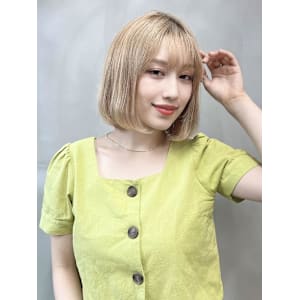 ダブルカラー♪内巻きハイトーンボブ