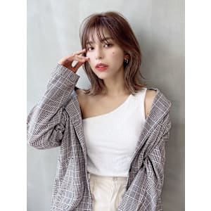 艶髪♪外ハネレイヤー×くびれヘア