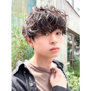 Men's salon ONE's NAGOYA 名古屋栄店