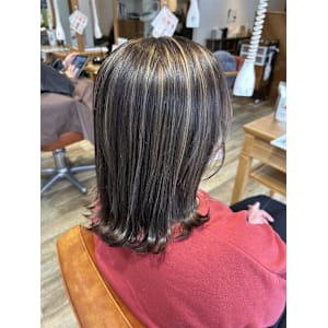 白髪ボカシ×コントラストハイライト - NAP hair scoya【ナップ ヘアー スコヤ】掲載中