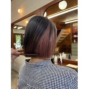 ボブ×インナーピンク