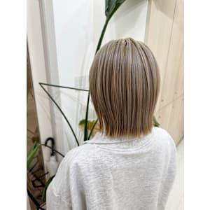 【安藤貴志】ハイトーンブロンドベージュ＊