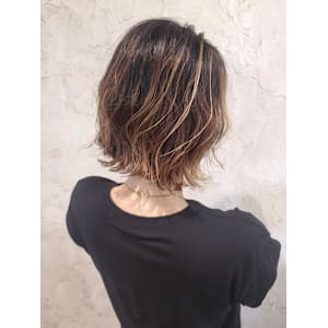 【Flor】*３Dハイライト+くびれボブ+シアゴールド