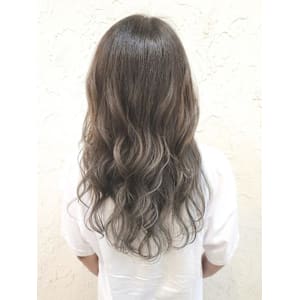 【Flor】*エフォートレスカール+バレイヤージュ*