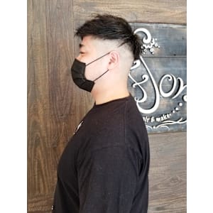 【Flor】*ツーブロックショート+ネープレス*