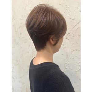 【Flor】*大人ショート+クリームベージュ＊ - Flor 上大岡【フロール カミオオオカ】掲載中