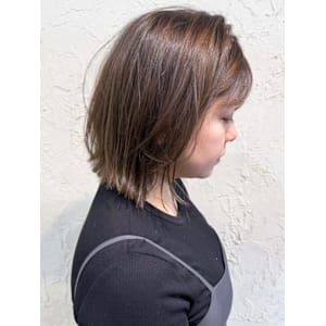 【Flor】*大人かわいいくびれボブ＋オリーブベージュ