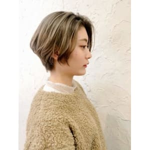 【Flor】*ハンサムショート+アッシュベージュ*