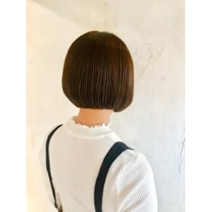 【Flor】*質感小顔ミニボブ×アンティークマット*