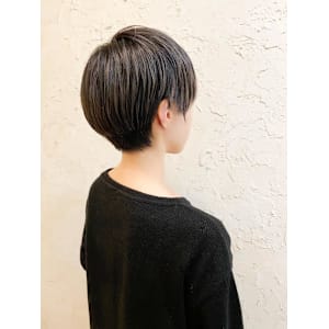 【Flor】*コンパクトグレー+マニッシュショート*