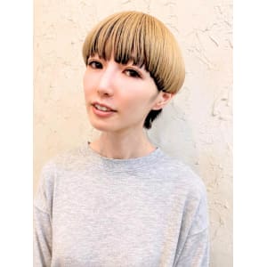 【Flor】*サーフェイスブリーチ+モードウルフ* - Flor 上大岡【フロール カミオオオカ】掲載中