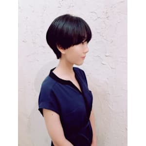 【Flor】*フレンチマッシュ+ネイビーカラー* - Flor 上大岡【フロール カミオオオカ】掲載中