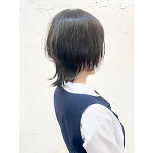 【Flor】*くびれショートレイヤー+モノトーン*