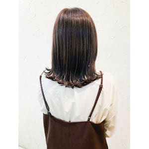 【Flor】*くびれ外ハネセミディ+カフェベージュ*