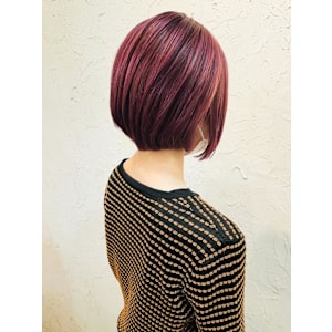 【Flor】*前下がりボブ+バーガンディピンク*