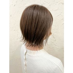 【Flor】*外ハネレイヤーボブ+アッシュベージュ*