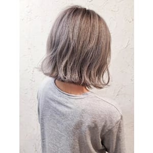 【Flor】*くびれ外ハネボブ+ホワイトアッシュ*