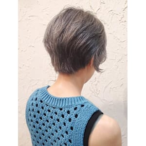 【Flor】*ハンサムショート+シルバーアッシュ* - Flor 上大岡【フロール カミオオオカ】掲載中