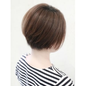 【Flor】*美シルエットのショートボブ*