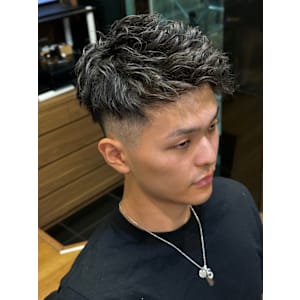 フェード×ツイストスパイラル - ヒロ銀座ヘアーサロン 新橋 銀座口店【ヒロギンザヘアーサロンシンバシギンザグチテン】掲載中