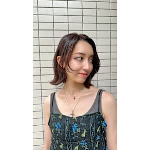 くびれボブカット/ナチュラルベージュカラー/くすみベージュ