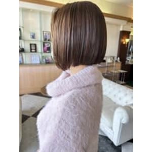 切りっぱなしボブ/髪質改善ストレート【シャンプーボーイ宮崎】