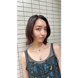 くびれボブカット/ナチュラルベージュカラー/くすみベージュ