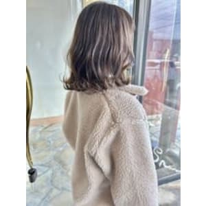 ベージュ/髪質改善トリートメント【シャンプーボーイ宮崎】