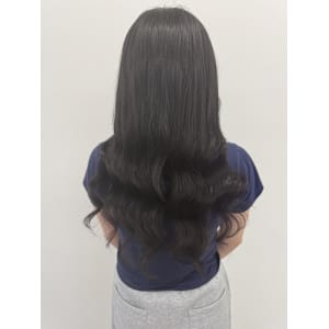 切りっぱなしボブからイメチェンロング！！！