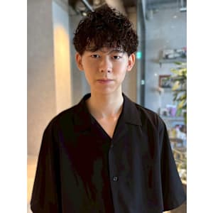 波巻きスパイラルパーマ メンズマッシュ マッシュショート