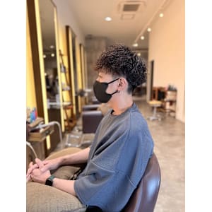 ハードツイストパーマ【ARCH片山】 - ARCH【アーチ】掲載中