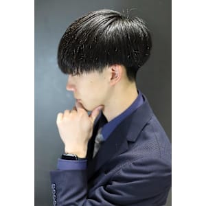 サラっと刈り上げマッシュ