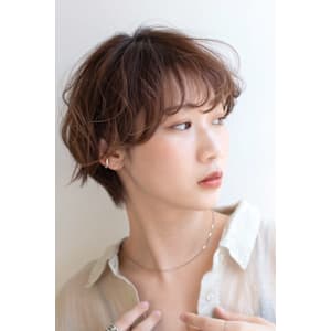 フェミニンショートボブ - The Gallery hair 緑井駅前店【ザ ギャラリーヘアー ミドリイエキマエテン】掲載中