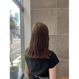 ベージュカラー