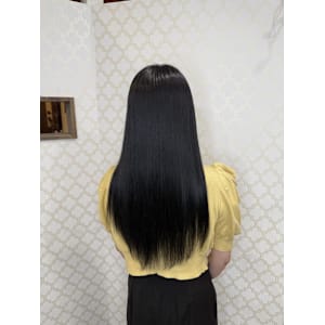 透明感ある暗めカラー