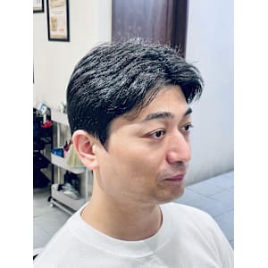 【40代 男性】ロンドン耳出しナチュラル（大宮/バーバー）