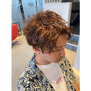 メンズパーマ/アップバング/ツーブロック/ベージュカラー