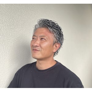 ビジネスマンもＯＫ　くせ毛風パーマスタイル - MEN'S WILL by SVENSON 湘南藤沢スタジオ【メンズウィル バイ スヴェンソン】掲載中