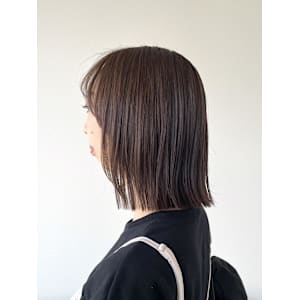 《kitin吉祥寺》グレージュ ぱつっとボブ 