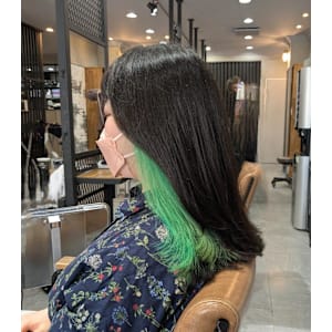 ブリーチイヤリングカラー