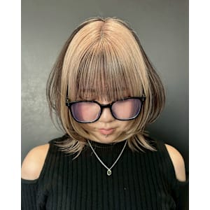 セクションカラー　デザインカラー　ハイトーン　表参道/原宿 - Null 表参道本店 デザインカラー/ダブルカラー【ヌル】掲載中